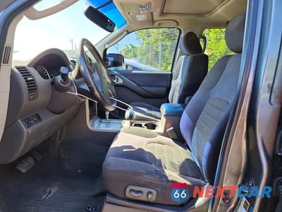 Zdjęcie 7 z 13 samochodu: 2006 NISSAN PATHFINDER S VIN:5N1AR18W86C680225 - miniatura