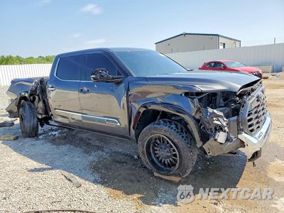 Czwarte zdjęcie samochodu z boku: 2023 TOYOTA TUNDRA 1794 EDITION VIN:5TFMA5DB4PX112289 - miniatura