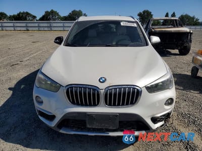 Piąte zdjęcie samochodu w środku: 2016 BMW X1 XDRIVE28I VIN:WBXHT3C34G5F65727 - miniatura