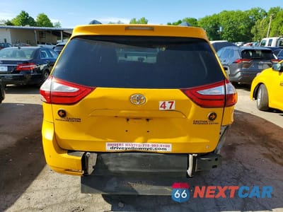 Zdjęcie 6 z 14 samochodu: 2016 TOYOTA SIENNA LE VIN:5TDKK3DC4GS762814 - miniatura