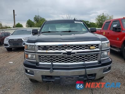 Piąte zdjęcie samochodu w środku: 2015 CHEVROLET SILVERADO K1500 LT VIN:1GCVKREC5FZ259269 - miniatura