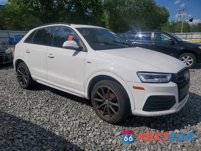 Czwarte zdjęcie samochodu z boku: 2017 AUDI Q3 PRESTIGE VIN:WA1GCCFS3HR006859 - miniatura