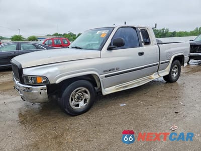 1999 DODGE RAM 1500 1B7HC13Y7XJ557140 - główne zdjęcie licytacji z USA - miniatura