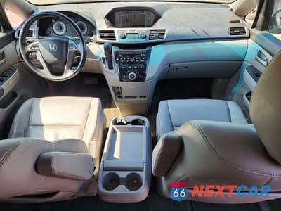 Zdjęcie 8 z 13 samochodu: 2013 HONDA ODYSSEY EXL VIN:5FNRL5H67DB041401 - miniatura