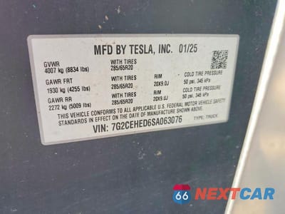 Zdjęcie 12 z 12 samochodu: 2025 TESLA CYBERTRUCK VIN:7G2CEHED6SA063076 - miniatura