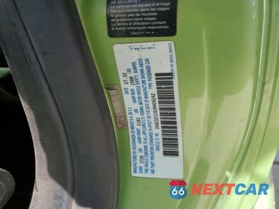 Zdjęcie 13 z 13 samochodu: 2003 VOLKSWAGEN NEW BEETLE GLS VIN:3VWCD21C83M406242 - miniatura