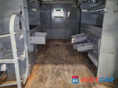 Zdjęcie 10 z 13 samochodu: 2019 GMC SAVANA G2500 VIN:1GTW7AFP8K1159314 - miniatura