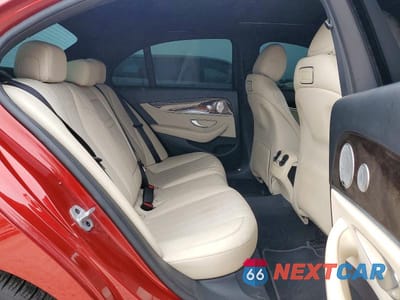 Zdjęcie 11 z 13 samochodu: 2019 MERCEDES-BENZ E 300 VIN:WDDZF4JB4KA520055 - miniatura