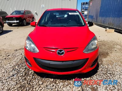 Piąte zdjęcie samochodu w środku: 2014 MAZDA MAZDA2 SPORT VIN:JM1DE1KY3E0174700 - miniatura