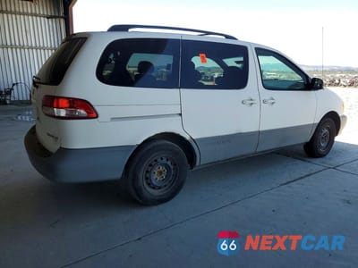 Trzecie zdjęcie samochodu z tyłu: 2003 TOYOTA SIENNA LE VIN:4T3ZF13C93U514902 - miniatura