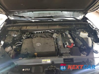 Zdjęcie 12 z 13 samochodu: 2022 TOYOTA HIGHLANDER LE VIN:5TDBZRBH5NS595034 - miniatura