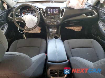 Zdjęcie 8 z 13 samochodu: 2023 CHEVROLET MALIBU LT VIN:1G1ZD5STXPF214574 - miniatura