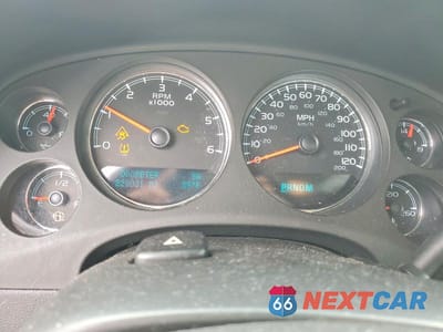 Zdjęcie 9 z 12 samochodu: 2010 CHEVROLET SILVERADO K1500 LTZ VIN:1GCSKTE33AZ194642 - miniatura