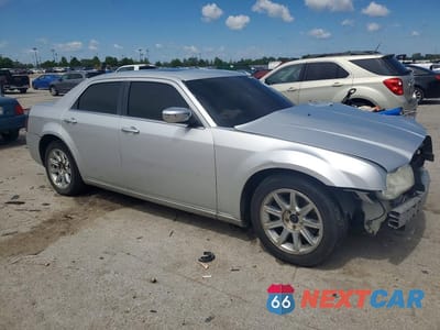 Czwarte zdjęcie samochodu z boku: 2007 CHRYSLER 300C VIN:2C3KA63H97H637604 - miniatura