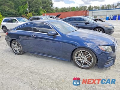 Czwarte zdjęcie samochodu z boku: 2019 MERCEDES-BENZ E 450 VIN:WDD1J6HB8KF104784 - miniatura