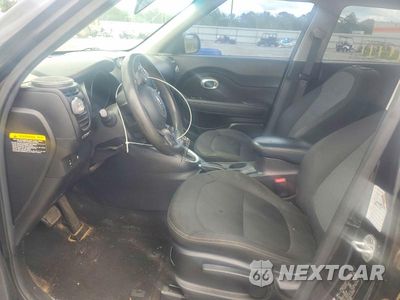 Zdjęcie 7 z 12 samochodu: 2017 KIA SOUL + VIN:KNDJP3A51H7447676 - miniatura