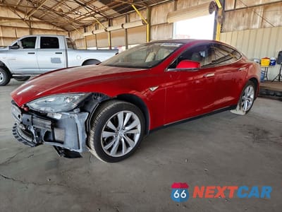 2013 TESLA MODEL S 5YJSA1CP5DFP20082 - główne zdjęcie licytacji z USA - miniatura