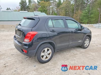 Trzecie zdjęcie samochodu z tyłu: 2017 CHEV TRAX VIN:3GNCJNSB4HL149992 - miniatura