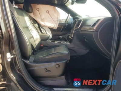 Zdjęcie 7 z 13 samochodu: 2014 JEEP GRAND CHEROKEE SUMMIT VIN:1C4RJEJT7EC438014 - miniatura