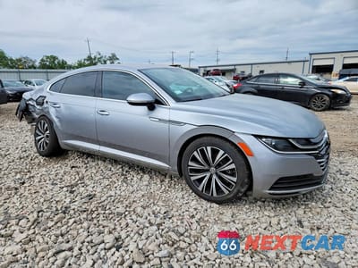 Czwarte zdjęcie samochodu z boku: 2019 VOLKSWAGEN ARTEON SE VIN:WVWBR7AN4KE000736 - miniatura