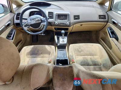 Zdjęcie 8 z 12 samochodu: 2008 HONDA CIVIC HYBRID VIN:JHMFA36268S010421 - miniatura