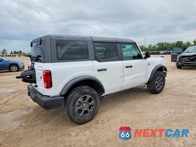 Trzecie zdjęcie samochodu z tyłu: 2024 FORD BRONCO BIG BEND VIN:1FMDE7BH6RLB34713 - miniatura