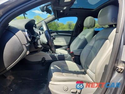 Zdjęcie 7 z 12 samochodu: 2018 AUDI A3 PREMIUM VIN:WAUB8GFF2J1044208 - miniatura