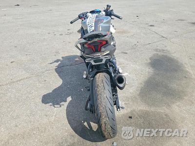 Czwarte zdjęcie samochodu z boku: 2025 CF MOTO 450SS VIN:LCEPESLA4S6003645 - miniatura
