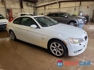 Czwarte zdjęcie samochodu z boku: 2009 BMW 328 XI VIN:WBAWC33549PU84895 - miniatura