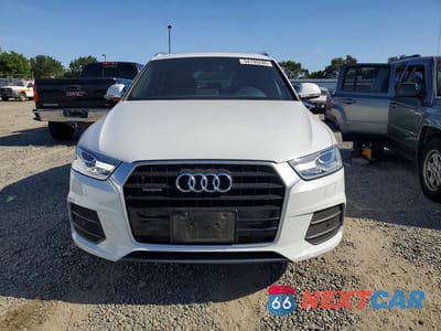 Piąte zdjęcie samochodu w środku: 2017 AUDI Q3 PREMIUM PLUS VIN:WA1JCCFS2HR010147 - miniatura