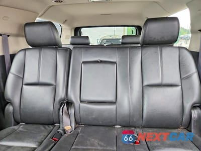 Zdjęcie 10 z 13 samochodu: 2013 GMC YUKON XL K1500 SLT VIN:1GKS2KE73DR177345 - miniatura