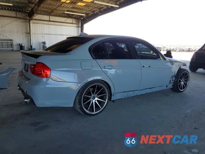 Trzecie zdjęcie samochodu z tyłu: 2009 BMW 328 I VIN:WBAPH77529NM27338 - miniatura