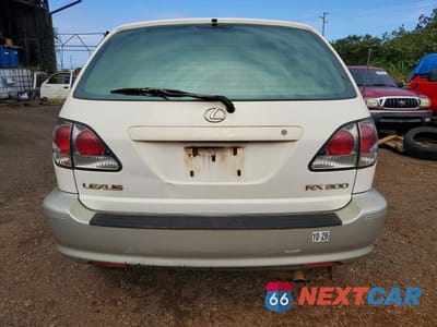 Zdjęcie 6 z 13 samochodu: 2002 LEXUS RX 300 VIN:JTJGF10U920148475 - miniatura