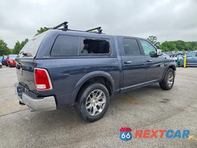 Trzecie zdjęcie samochodu z tyłu: 2019 RAM 1500 CLASSIC LARAMIE VIN:1C6RR6NM8KS707504 - miniatura