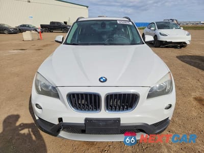 Piąte zdjęcie samochodu w środku: 2013 BMW X1 XDRIVE28I VIN:WBAVL1C56DVR85260 - miniatura