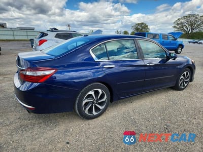 Trzecie zdjęcie samochodu z tyłu: 2017 HONDA ACCORD EX VIN:1HGCR2F70HA013406 - miniatura