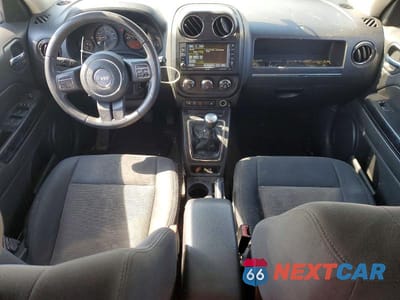 Zdjęcie 8 z 13 samochodu: 2014 JEEP PATRIOT LATITUDE VIN:1C4NJPFA5ED662460 - miniatura