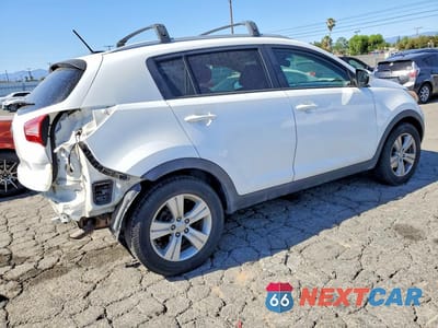 Trzecie zdjęcie samochodu z tyłu: 2013 KIA SPORTAGE LX VIN:KNDPB3A24D7373520 - miniatura