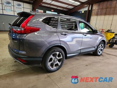 Trzecie zdjęcie samochodu z tyłu: 2018 HONDA CR-V EX VIN:7FARW2H54JE003637 - miniatura