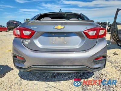 Zdjęcie 6 z 12 samochodu: 2018 CHEVROLET CRUZE LT VIN:1G1BE5SM1J7235080 - miniatura