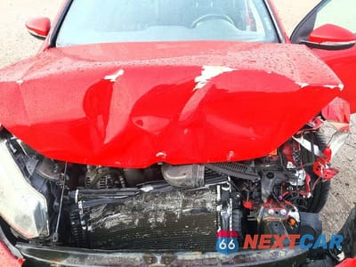 Zdjęcie 12 z 13 samochodu: 2013 VOLKSWAGEN GTI VIN:WVWHV7AJ7DW117856 - miniatura