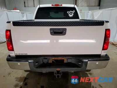 Zdjęcie 6 z 12 samochodu: 2013 CHEVROLET SILVERADO K1500 LT VIN:3GCPKSE7XDG309597 - miniatura