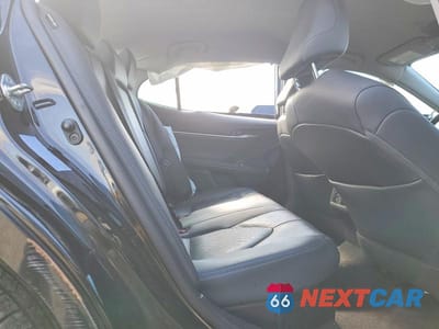 Zdjęcie 10 z 13 samochodu: 2020 TOYOTA CAMRY XLE VIN:4T1F31AK0LU540867 - miniatura