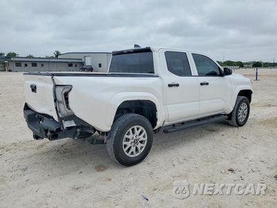 Trzecie zdjęcie samochodu z tyłu: 2024 TOYOTA TACOMA SR VIN:3TYKD5HN9RT011636 - miniatura