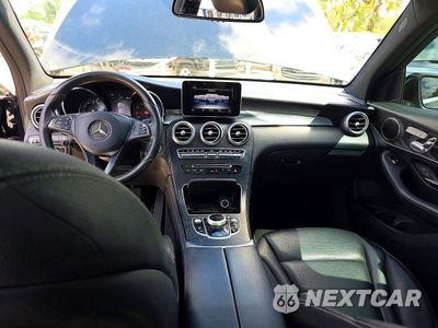 Zdjęcie 9 z 10 samochodu: 2018 MERCEDES-BENZ GLC 300 VIN:WDC0G4JB3JV107125 - miniatura