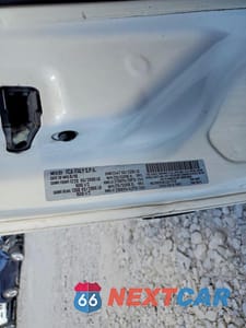 Zdjęcie 14 z 14 samochodu: 2018 RAM PROMASTER CITY VIN:ZFBERFAB2J6L72732 - miniatura