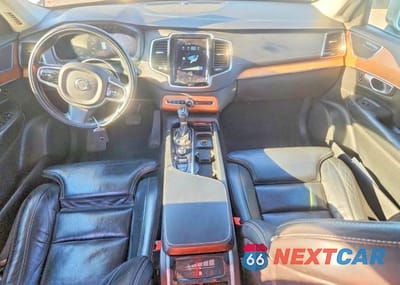 Zdjęcie 8 z 12 samochodu: 2018 VOLVO XC90 T6 VIN:YV4A22PL8J1199706 - miniatura