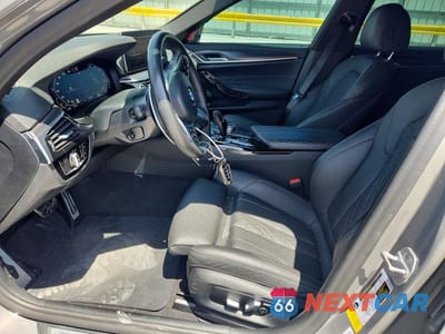 Zdjęcie 7 z 12 samochodu: 2021 BMW 540 I VIN:WBA53BJ02MWX11996 - miniatura