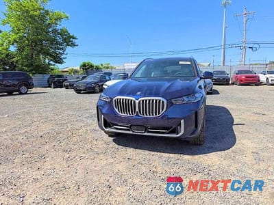 Piąte zdjęcie samochodu w środku: 2026 BMW X5 XDRIVE50E VIN:5UX43EU0XT9407726 - miniatura