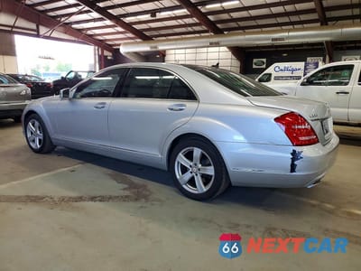Drugie zdjęcie samochodu z przodu: 2013 MERCEDES-BENZ S 550 4MATIC VIN:WDDNG9EB5DA514223 - miniatura